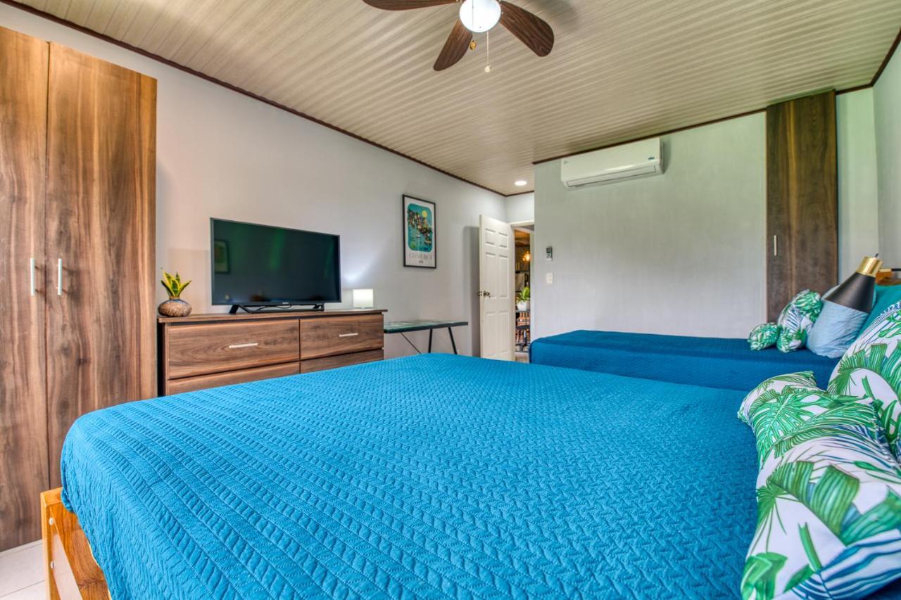 Golden Getaway Apartments Либерия Экстерьер фото